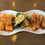 だいげん - キムチ盛り合わせ、カクテキ、白菜がうまいの