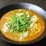 かれー麺 実之和 - 昭和28年から提供 噂のかれー麺！