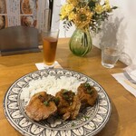 クラフトビールとモロッコ料理 ホップとリップ - 