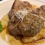 ららポーク - ・にこにこポーク膳200ｇ（1800円）