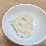 天麩羅処 ひらお - つゆに追い大根！無料です！