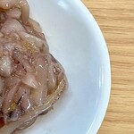 天麩羅処 ひらお - イカの塩辛　右