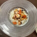 雑草庵　安芸 - タコのガーリックバター焼き① 