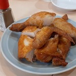 ひとくち餃子の頂 - ひな鶏の素揚げ1/2羽