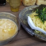 横浜家系ラーメン 魂心家 - 料理写真:
