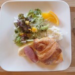 IGETAYA+ - サービスモーニング(クロワッサン)(無料)