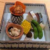 炭火割烹 庵 - 八寸的な品 ... 全て美味しい