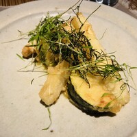 じ味 一歩 - 【写真④】ズッキーニ・黄人参・穴子の天ぷら、丘ひじき、枝豆を用いたピュレ