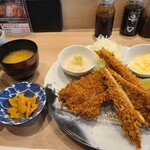 とんかつ 神楽坂 さくら 武蔵小杉店 - 