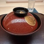 徳ㇵ本也 - ◆椀物
      鱧出汁のにゅうめん　
      玉子豆腐（1時半ほど低温調理）