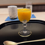 徳ㇵ本也 - 宮崎マンゴーのスムージー　マンゴー果肉入