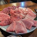 焼肉 ニクロザワ - 