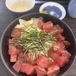 まぐろのなかだ屋 - 