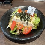 炭焼処 朝乃男 - おっさん豆腐サラダ