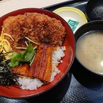 松のや - 料理写真:うなかつ丼。並盛ですが1,380円。