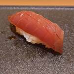 鮨 いわ貴 - 鮪の漬け（津軽海峡）