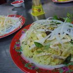 Cơm Gà Bà Buội - 