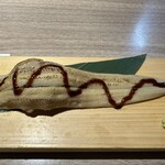 さかな市場  - 寿司一貫 煮穴子一尾450円