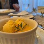 Bistro Champ - 