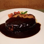 ア・トレ・ヤン - ハンバーグの黒