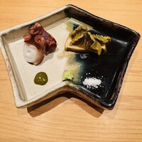 鮨 さかい - タコ、鮑