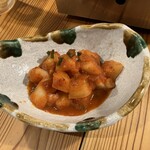 焼肉ホルモンしづる - カクテキ