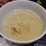 牛タンレストラン陣中 - テールスープ