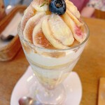 パティスリー ラ リシュテール - 無花果パフェ