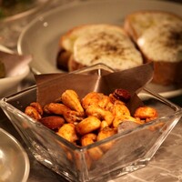 スパイシーミックスナッツ