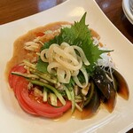 楽山お任せコース3,850円前菜3種盛り合わせ2人前