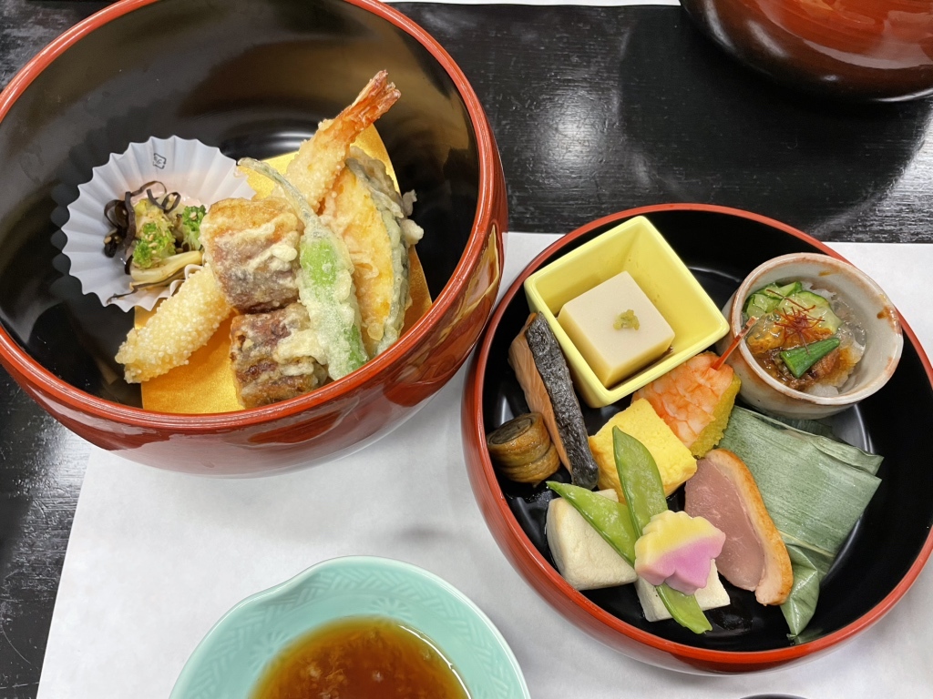 写真 : 八つ橋庵とししゅうやかた - 西京極/日本料理 | 食べログ 写真 : 八つ橋庵とししゅうやかた - 西京極/日本料理 | 食べログ