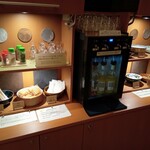 金沢犀川温泉 川端の湯宿 滝亭 - ラウンジの飲み放題