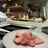 和牛とワイン 焼肉きゅうこん - 赤身三点盛り