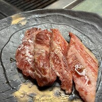 和牛とワイン 焼肉きゅうこん - カルビ