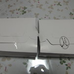 メゾン・カイザー・ショップ - 右、ガテット・ショコラ　左、ガレット・デ・ロワ