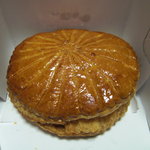 メゾン・カイザー・ショップ - ガレット・デ・ロワ