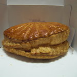 メゾン・カイザー・ショップ - ガレット・デ・ロワ