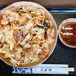 大阪屋 - ホルモンうどん（ホルモン・麺増量）、秘伝たれ：2025/07/26
