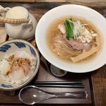 鯛そば・茶漬 磯ＬＡＢＯ - 料理写真: