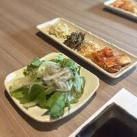 近江うし 焼肉 にくTATSU 青山本店 - 