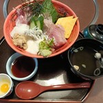 手打ちうどん 居食屋 凡愚 - 