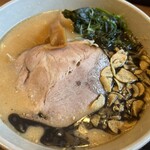 味噌ラーメン はちべえ - 