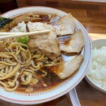柏 濃麺や 39名 - 