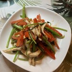 おひとり様大歓迎 バル酒場 - 空芯菜とりハムパプリカ炒目