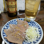 もつ焼き よう山 - 低温調理レバトロ刺しの厚みが絶妙☆