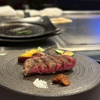銀座 和牛鉄板焼 USHIGAMI - 