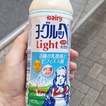 ローソン - ドリンク写真:カルシウムとオリゴ糖をプラス