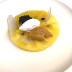 310930793 - スイカ、雲丹、キャビア