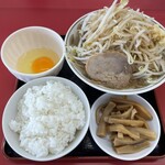 ラーメン もっけだの - 『朝食 ラーメンニンニク野菜マシマシ＋メンマ』