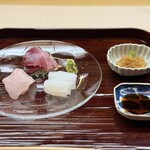 木佐貫 - ヒラソウダガツオ、アラ、アカイカ